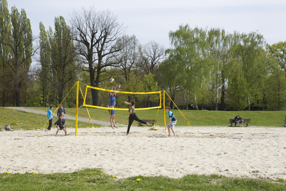 Volkspark Friedrichshain - Beachvolleyballplatz